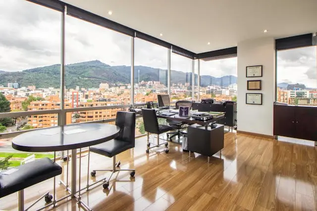 Modern office workstation design